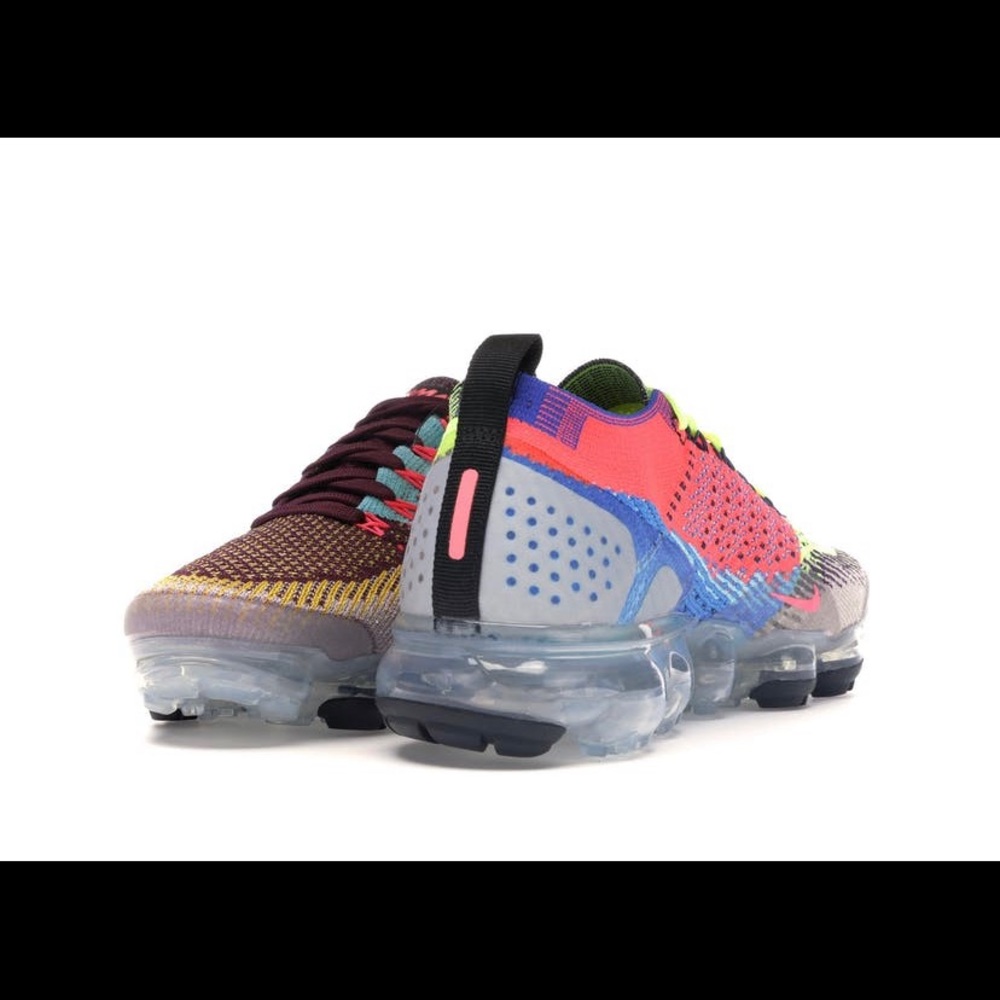 🚨IN Search Of 🚨Nike vapormax Random Yarn